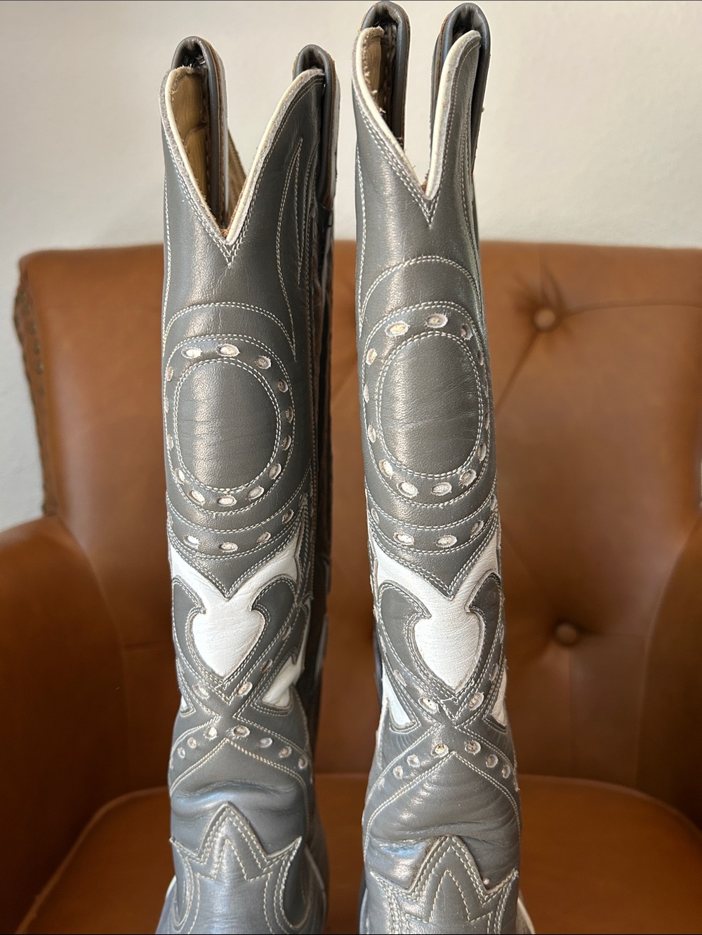 Tony Lama Gray and White Embroidered Heeled Cowboy Boots - Picture 2 of 7